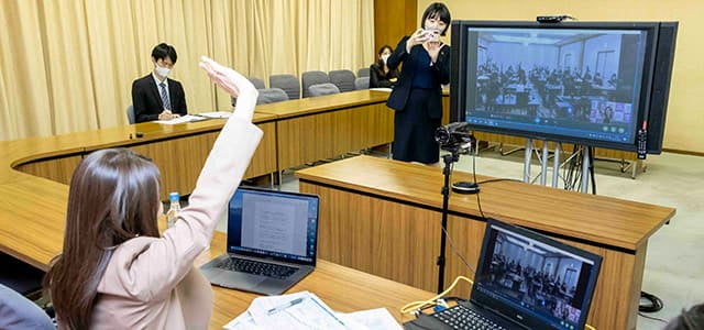 新潟県連女性局オンライン中央研修会を開催
